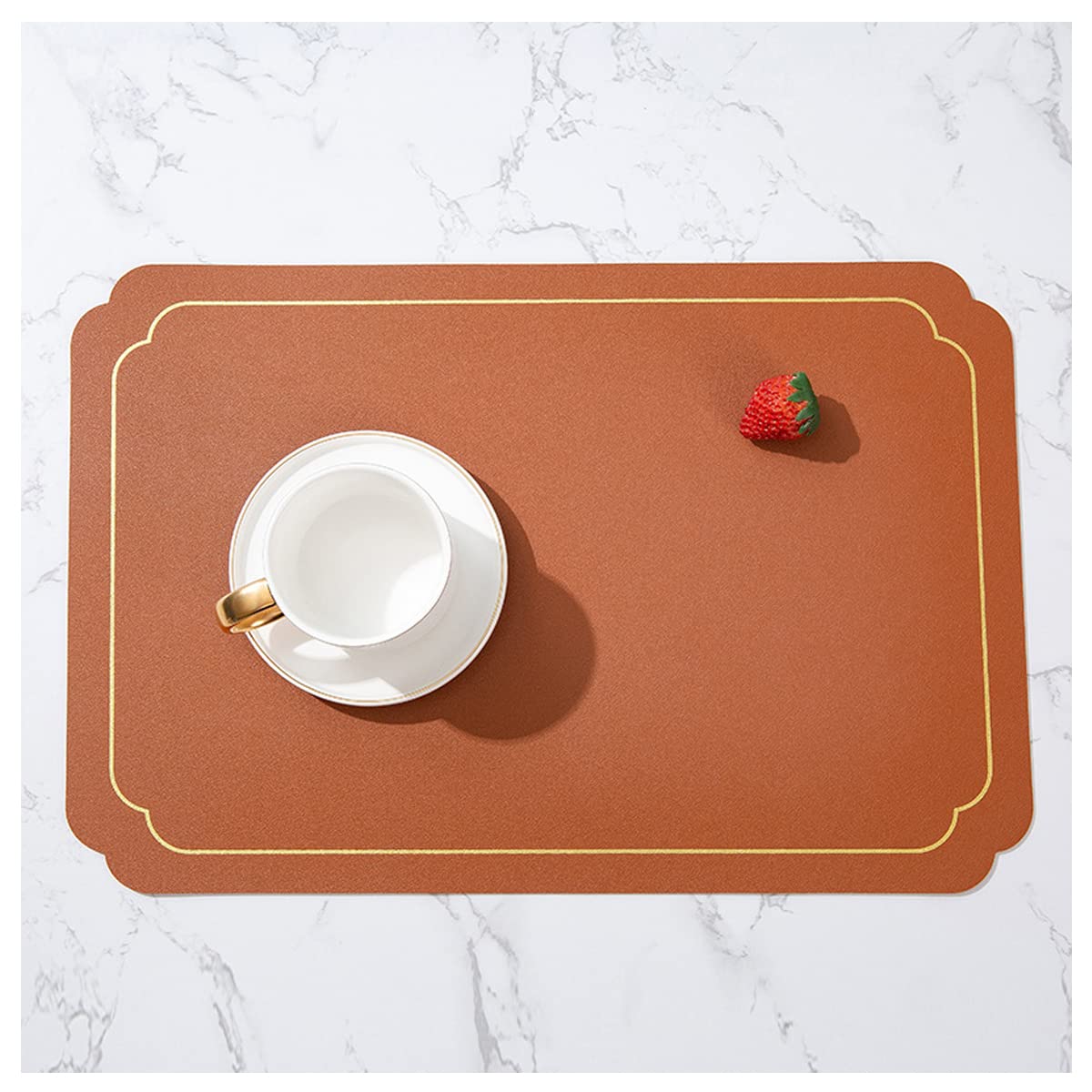 Sets de table en cuir lavables parfaits pour embellir la salle à manger
