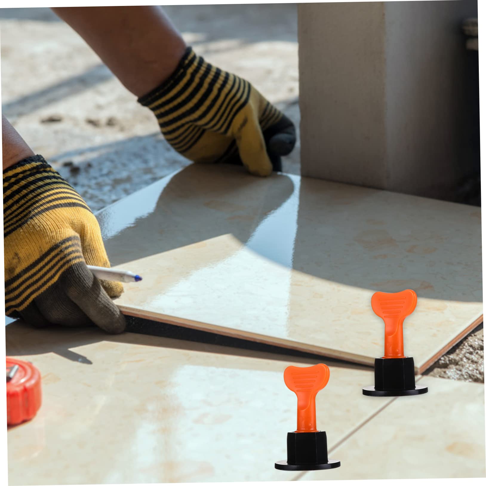 UKCOCO Kit de Système de Nivellement Carrelage Réutilisable en Plastique Noir 100 Pièces pour Sols et Murs, Outil Pratique pour Pose Précise de Carrelage