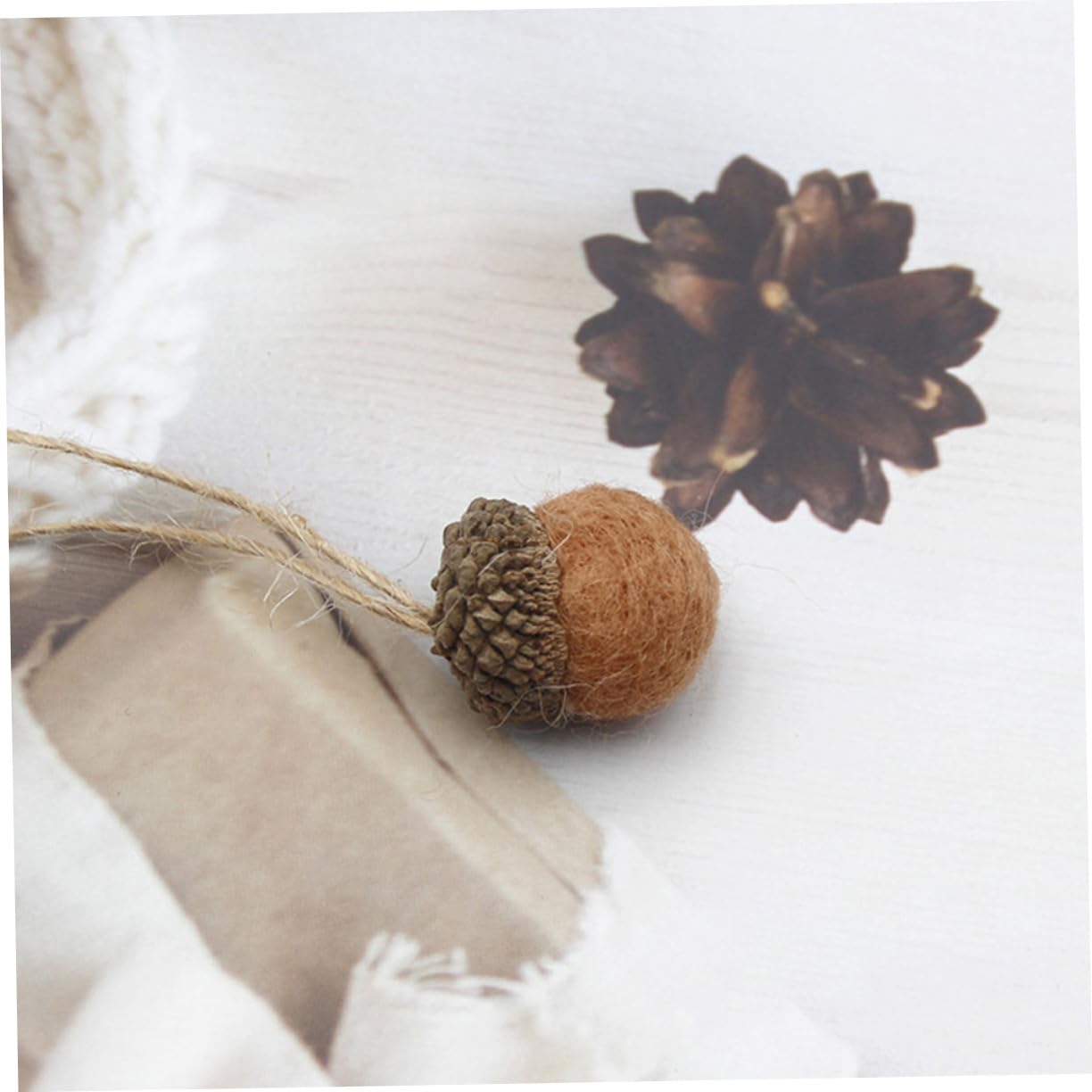 Garneck 25Pcs Simulation Felt Pine Cone Hanging Adorn for DIY Christmas Wreaths Pinecone Accessories for Home Decoration for Festive Arrangements and Flower Bouquets