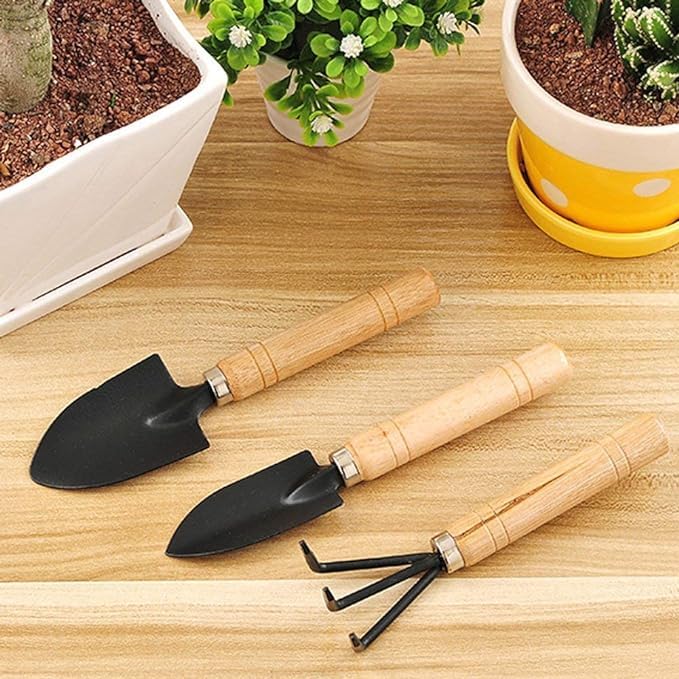 Mahi Supermart Gardening Tool Set - 3 Pcs (Big Shovel, Cultivator, Weeder) | Gardening Tools Kit for Home Gardening | Terrace Gardening Accessories | Necessary Farming Tiller, Spade, Trowel