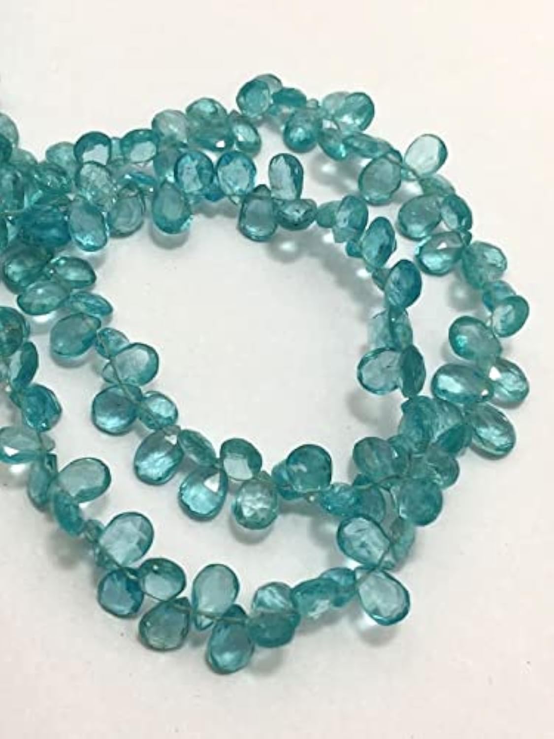 Perles de lithothérapie en apatite bleue pour créer vos bracelets d'été