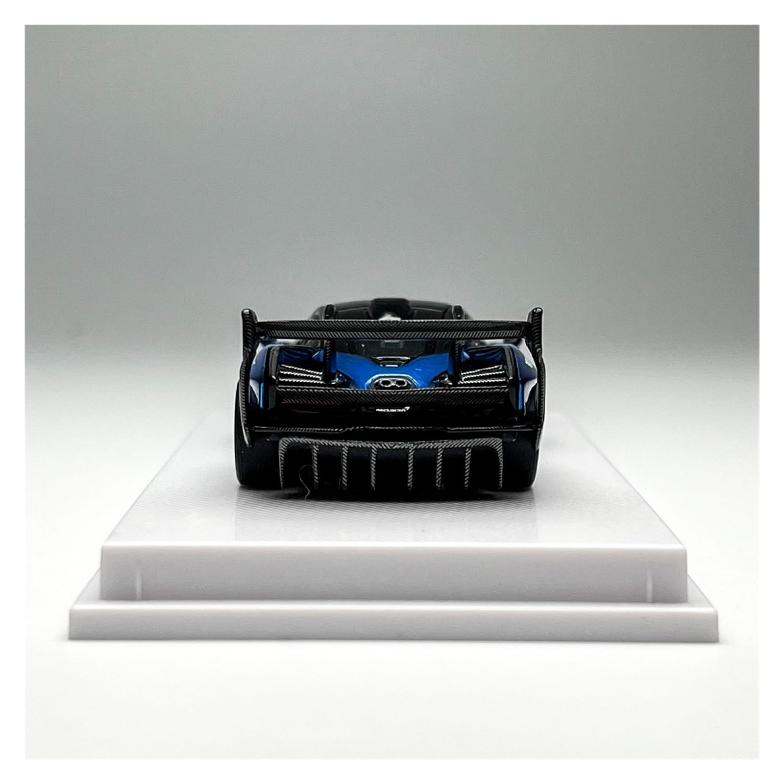 Modellauto Im Maßstab 1:64 Für McLaren Senna GTR Rot Kleinmaßstab Metalldruckguss Gedenklegierung Automodell Für Die Sammlung(Blue)