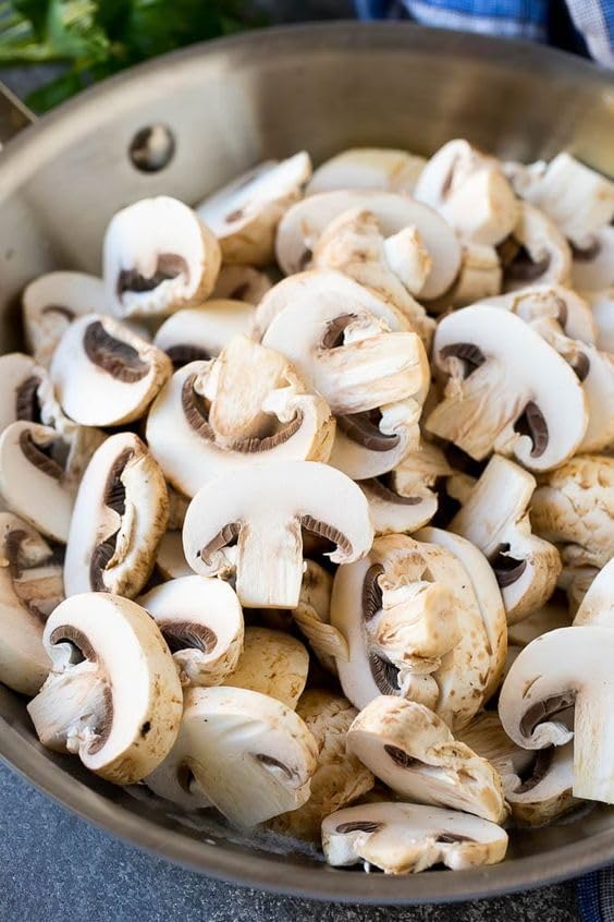 ROYAL GROVE Sliced Mushroom in BRINE | No Added Preservatives & Colours | Fresh Mushrooms - 800gm - Image 2 thumbnail