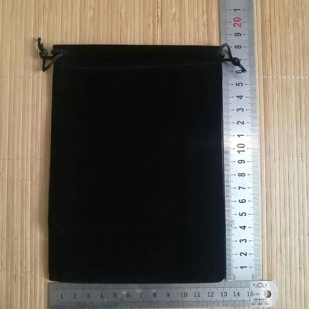 25 Stück/Lot 5 x 7 7 x 9 9 x 12 cm, schwarzer Samt, Geschenktüten, Schmuckbeutel mit Kordelzug, Schmuckverpackungsbeutel, 15 x 20 cm, 4 Stück (100 Stück)