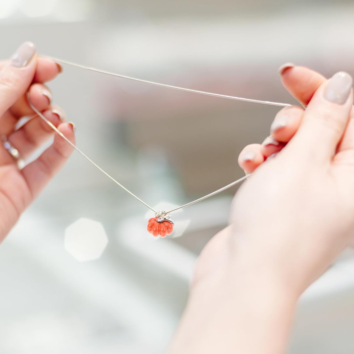 Healifty 3D Pumpkin Pendant Charms 0.39 Inch Fall Jewelry Accessories for Diy Bracelets Necklaces Halloween Crafts Decorations - Image 4