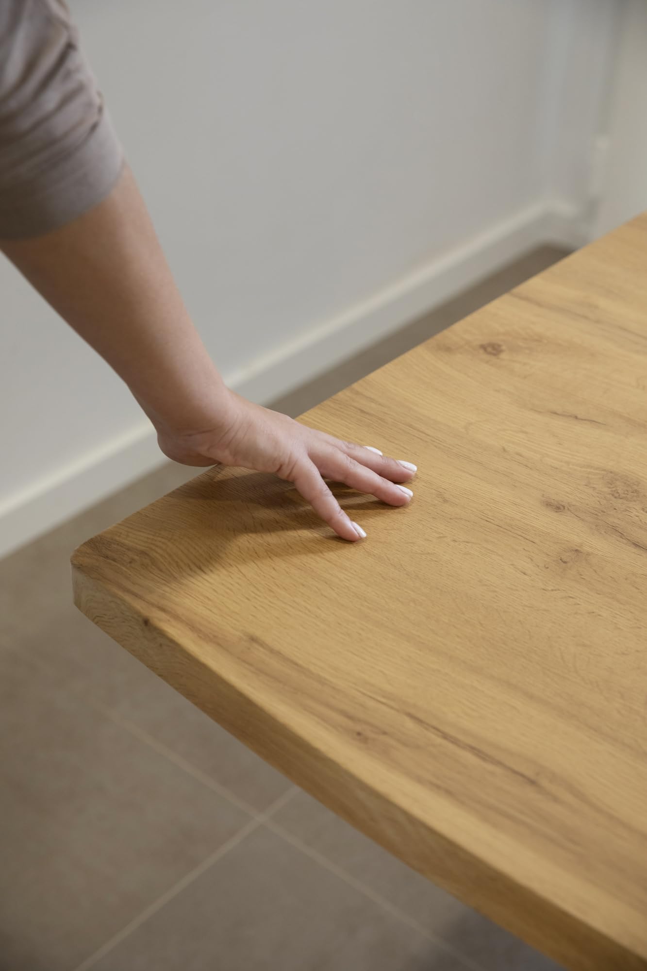 DUPI Mesa de Comedor Fija Nordic, Efecto Madera Natural, Patas Metálicas Grafito, Diseño Industrial, 140x90cm