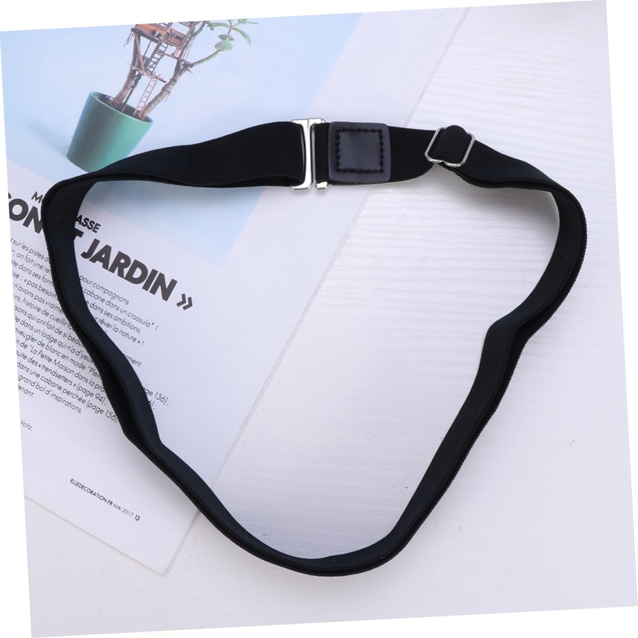 VALICLUD 2pcs Shirt Non-slip Clip for Men Women Straps Shirt Stays Holder Collar Stays