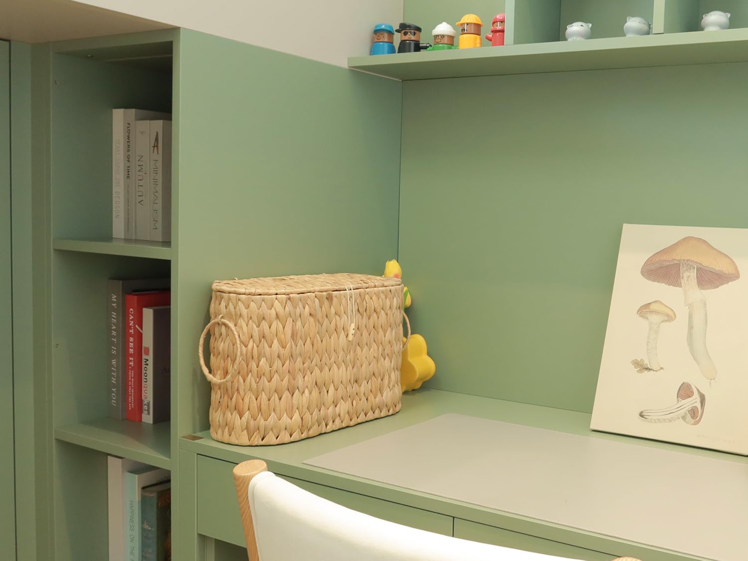 Coeusy Kosz na papier toaletowy - wiklinowy organizer na papier toaletowy z pokrywką, dekoracyjny dom wiejski boho łazienka uchwyt na papier toaletowy, tkany hiacynt organizer na akcesoria łazienkowe,