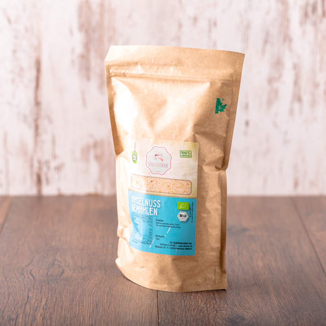 süssundclever.de® Bio Haselnussmehl | nicht entölt | unbehandelt | 1,0 kg | in ökologisch-nachhaltiger Bio-Verpackung | gemahlene Haselnusskerne |