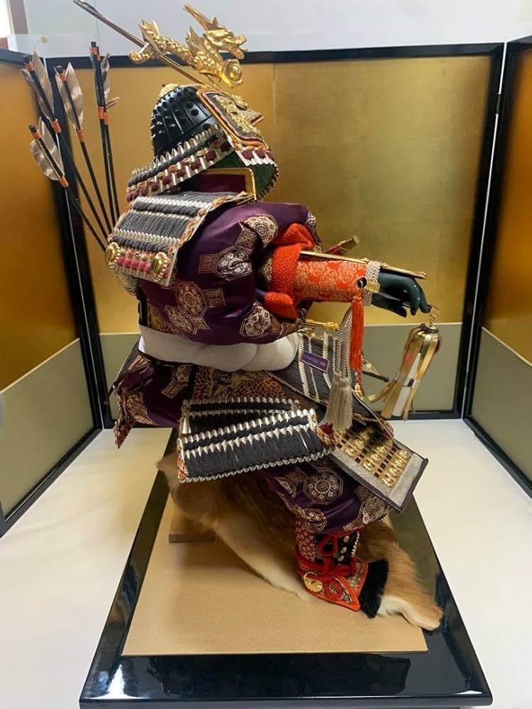 ●五月人形セット●　出世鎧着武者　子供大将　かがり火付き（電気付き） ○ゆう○五月人形フルセット○ 出世鎧着武者 子供大将 横幅