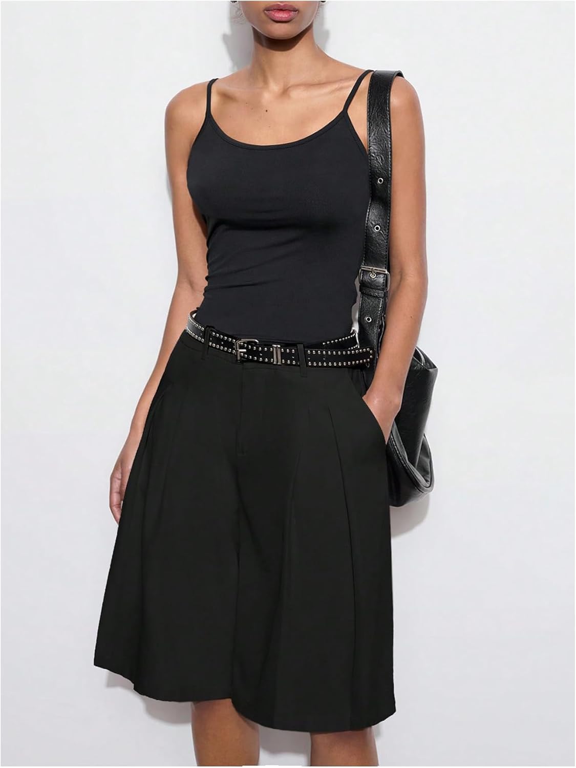 GORGLITTER Women's Pleated Baggy Dress Shorts Wide Leg Oversized Busniness Casual Office Work Shorts with Pockets - Image 3