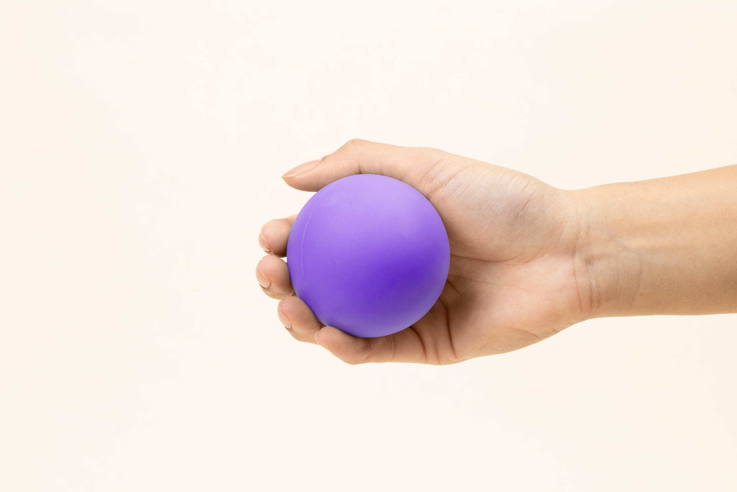 unitedessentialgoods Massage Ball Kit for Myofascial Trigger Point Release & Deep Tissue Massage - Set of 6 - Large Foam/Small Foam/Lacrosse/Peanut/Spiky/Hand Exercise Ball (Purple) 9