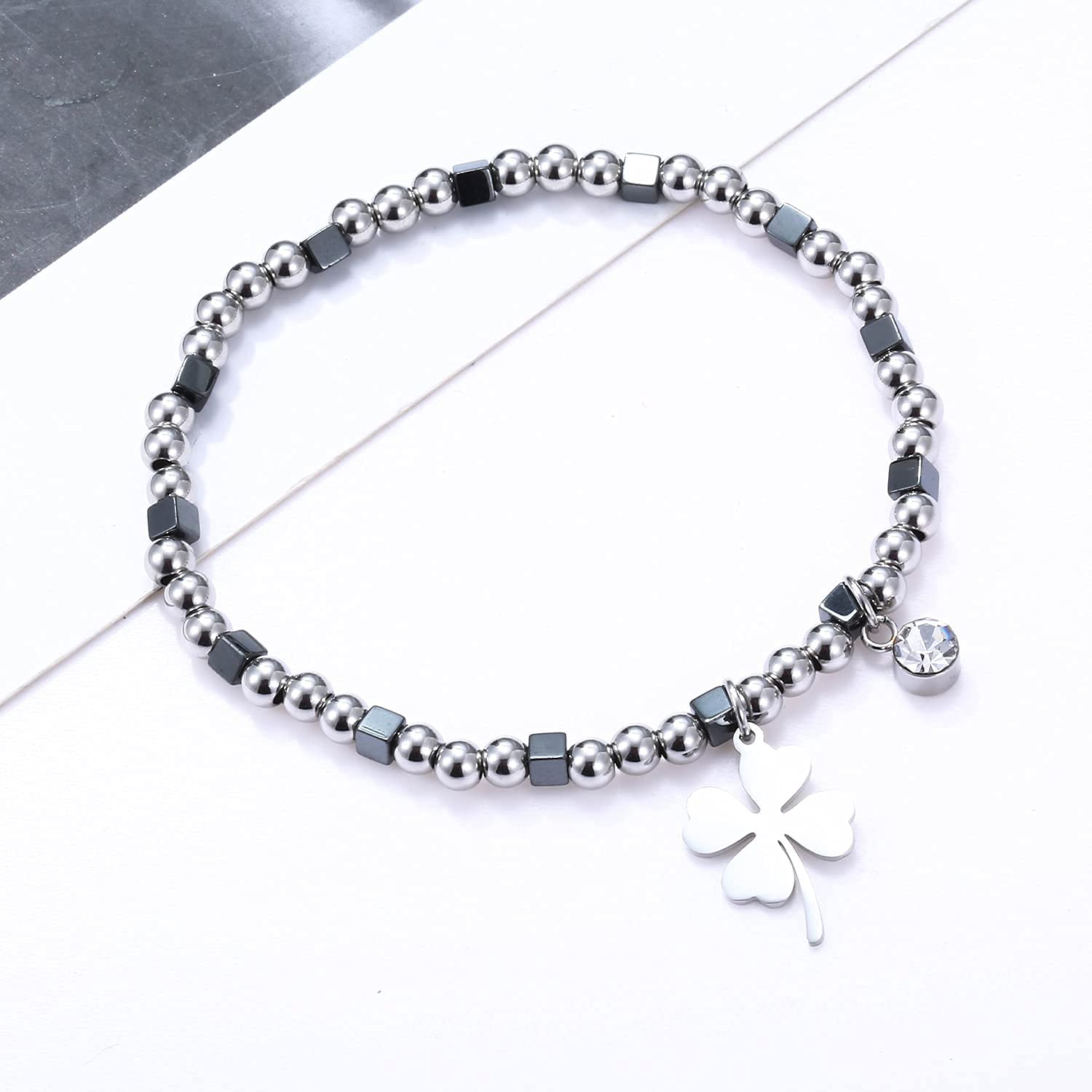 Ouran Bracciale elastico con perline da donna in acciaio inox con cristallo per ragazze, regalo per amici