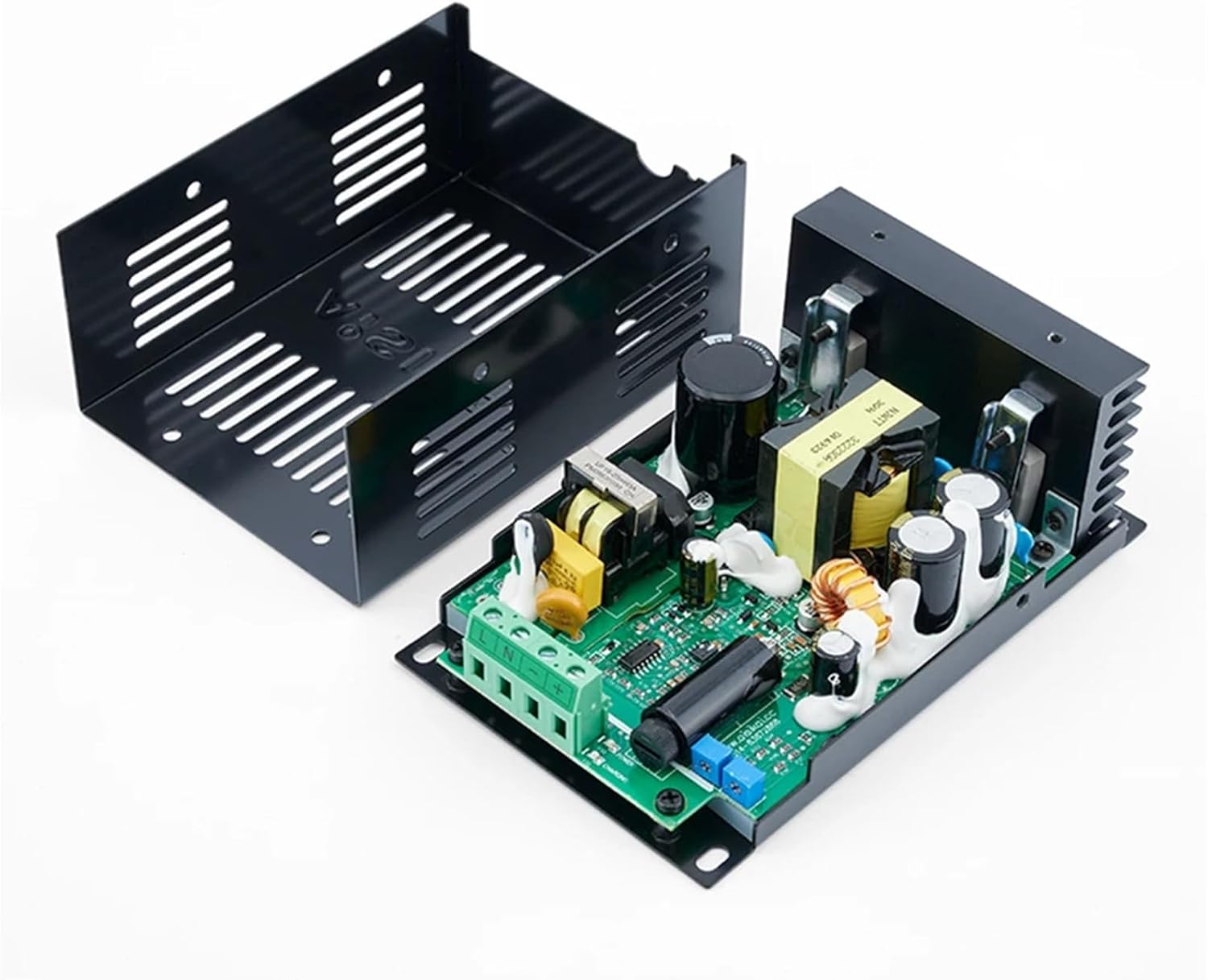 1PCS BAC06A 6A Generator Battery Charger Power Switch Supply AC to 12V 24V(12V-6A)