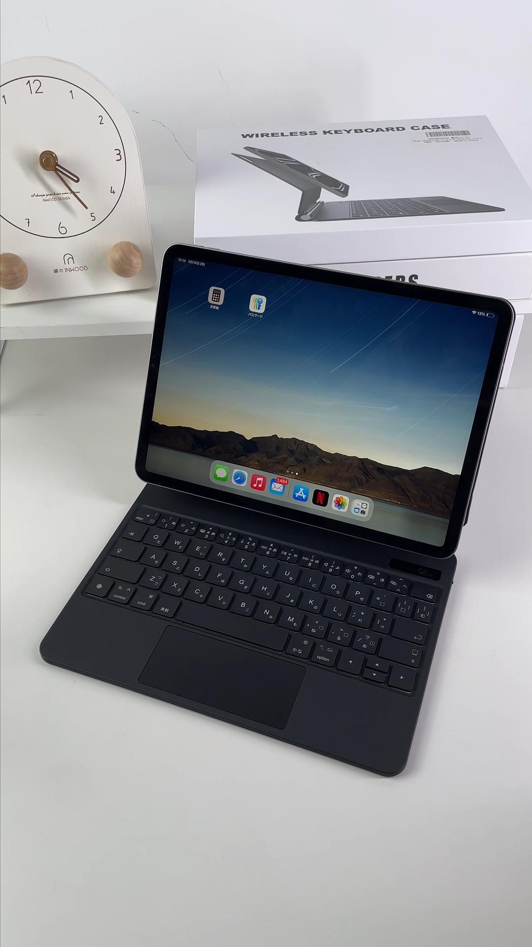 Amazon.com: Magnetic Keyboard Case for iPad 10th Generation 10.9