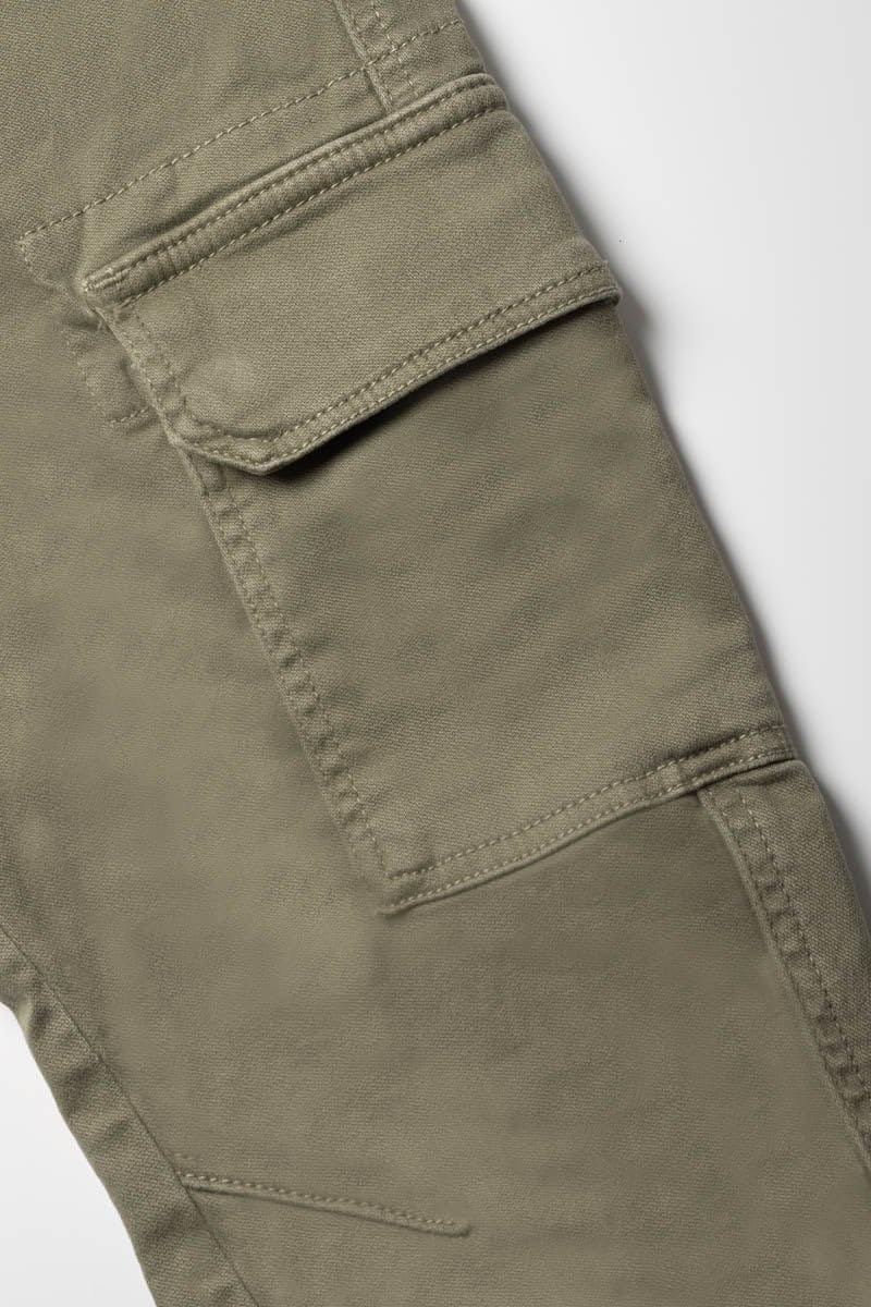 El Tiempo de Cerezas Pantalones Kalvin Tapered Arqueado Caqui