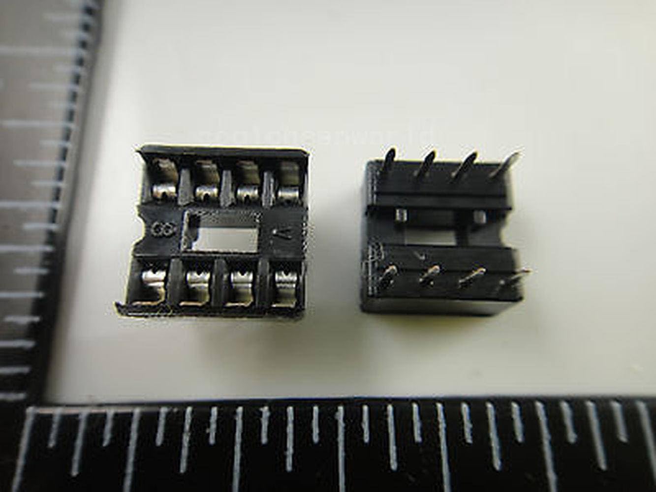 200pcs 8 Pin 2.54mm DIP SIP IC Sockets Adaptor Solder Type