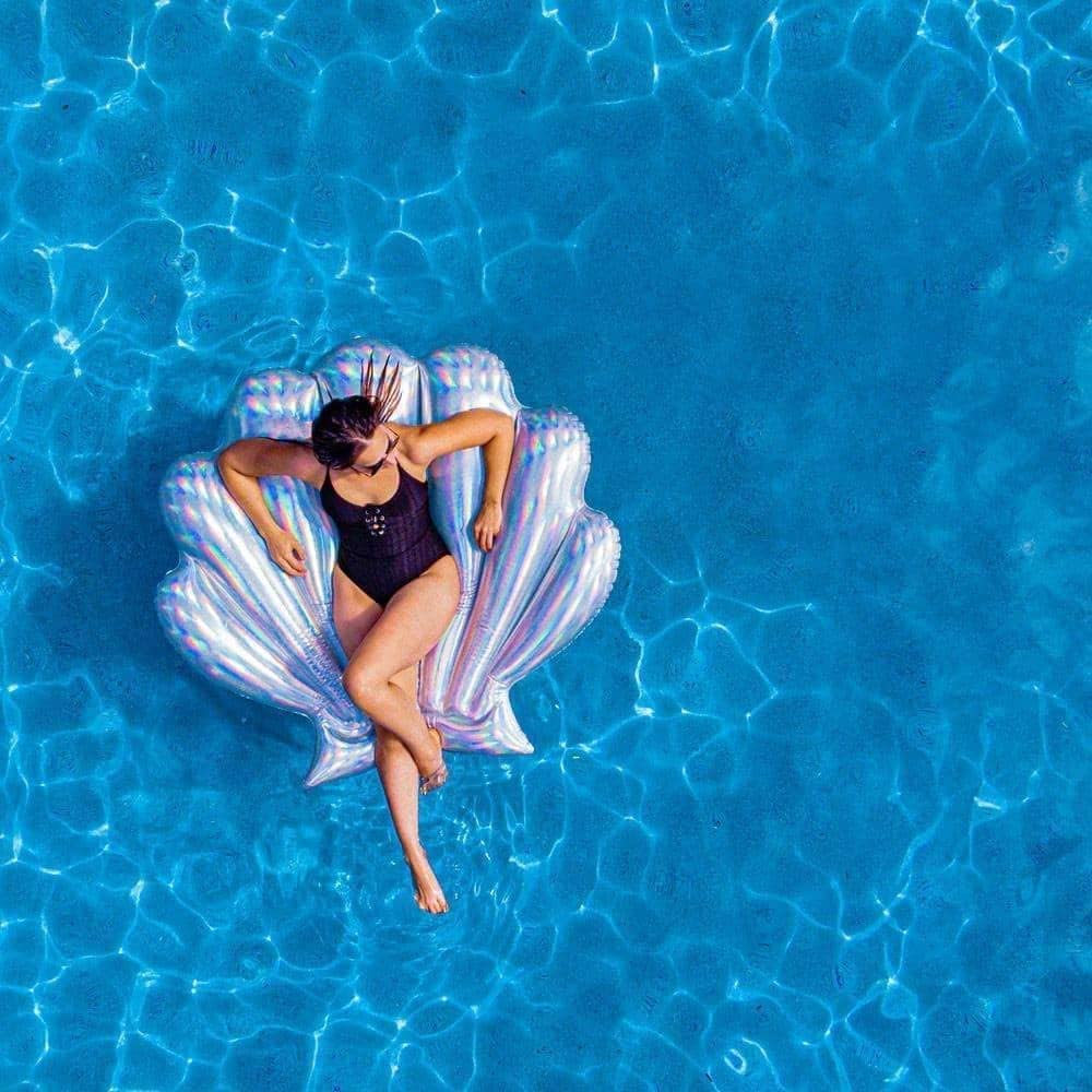 Amazon.com: PoolCandy Holographic Deluxe Seashell Float : Toys & Games