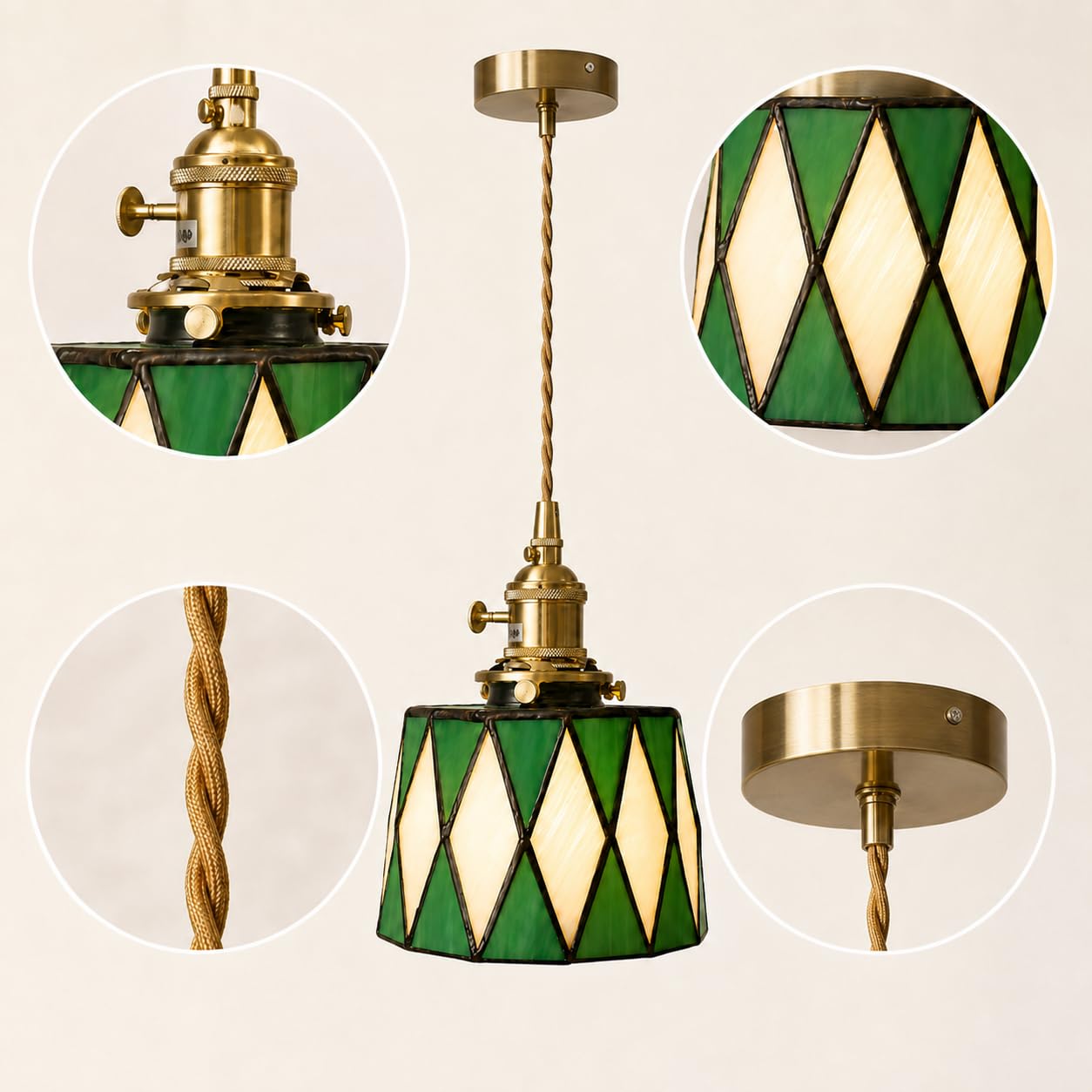 Lámpara colgante geométrica vintage de vidrieras con marco de metal.