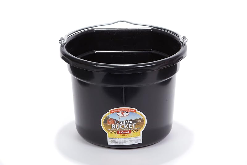 Balde para Alimentação e Hidratação de Cavalos Little Giant com Parte Traseira Plana e Alça Metálica, 7,6 L