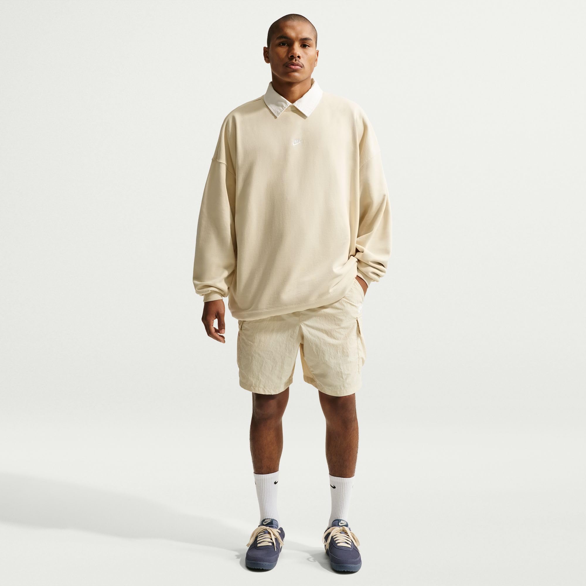 Nike Sportswear Club French Terry Sudadera con Cuello Redondo para Hombre IF0747