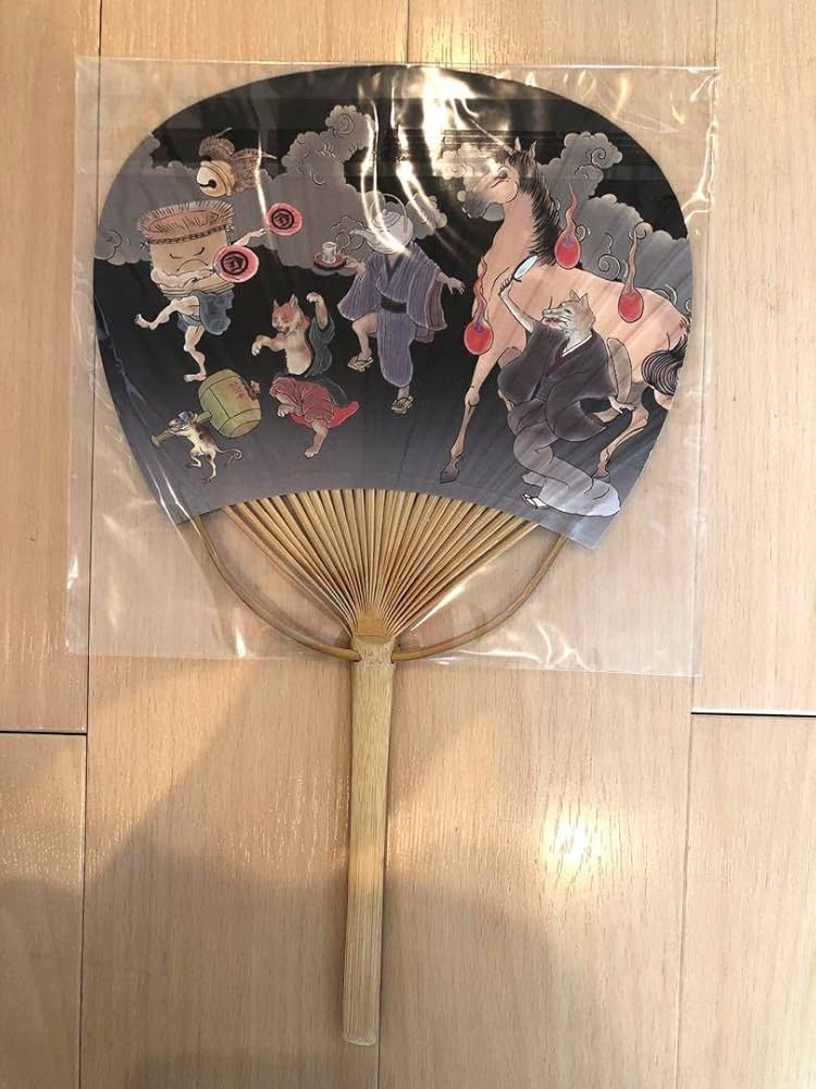 Amazon.co.jp: 椎名林檎 グッズ 林檎班 さえずり 団扇 うちわ