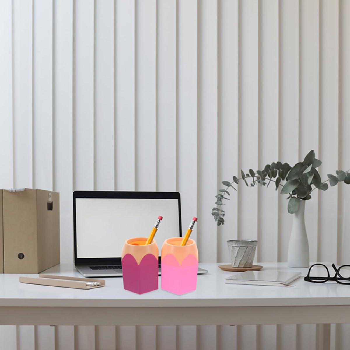 Buntstifthalter 6 Stück Stifttöpfe aus Robustem Material Multifunktionaler Organizer für Make Up Stifte und Bürobedarf Geeignet für Zuhause und Schule Zufälliger Stil
