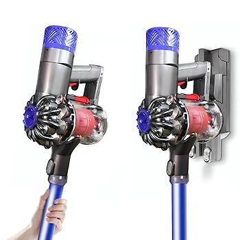 Dyson v6 cord free pro とスタンド Dyson v6 cord free pro とスタンド
