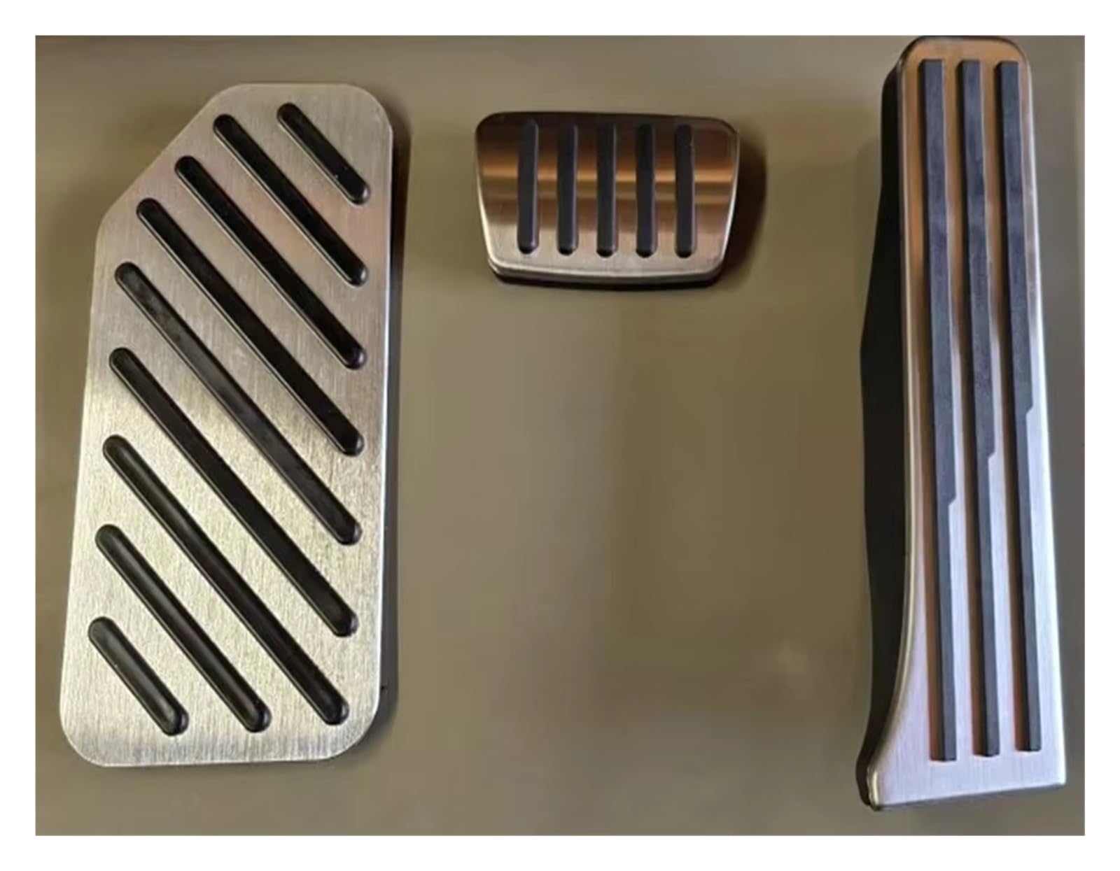 Auto Pedal Für SAIC Für HS Für MGHS Für EHS 2025 Für RX5 Für D5X 2025-2027 Gaspedal Bremspedalabdeckung GAS FUSSSTÜTZE Rutschfestes Aluminium(FOOT GAS BRAKE)