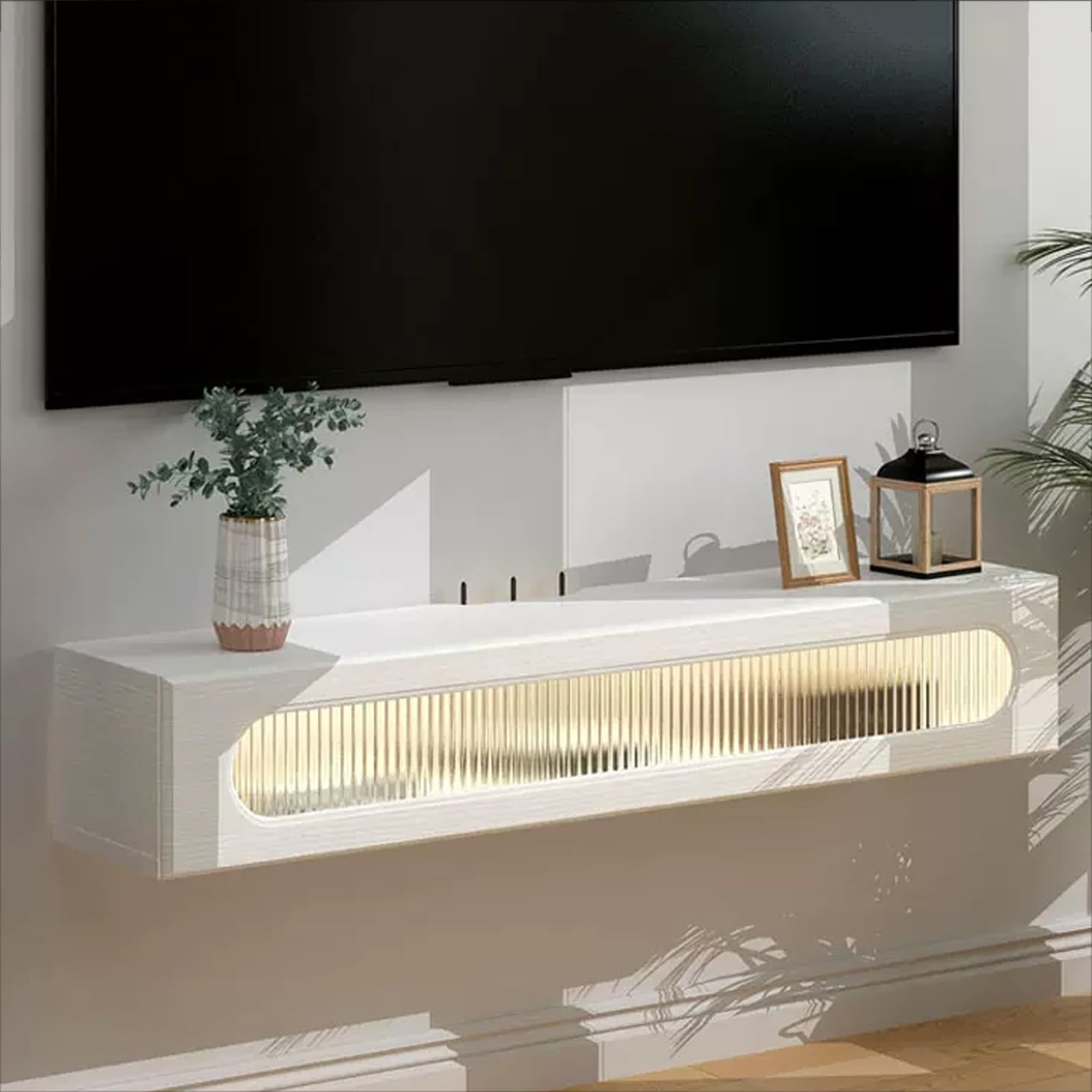 Console multimédia en bois massif suspendue pour sublimer l'ambiance de votre salon