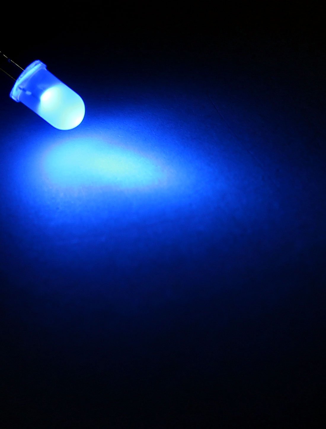 100 PCS Diodi 5mm Rosso Verde Giallo Bianco Blu Diodi Emettitori LED Diodi Schottky DC 2.5V-3V
