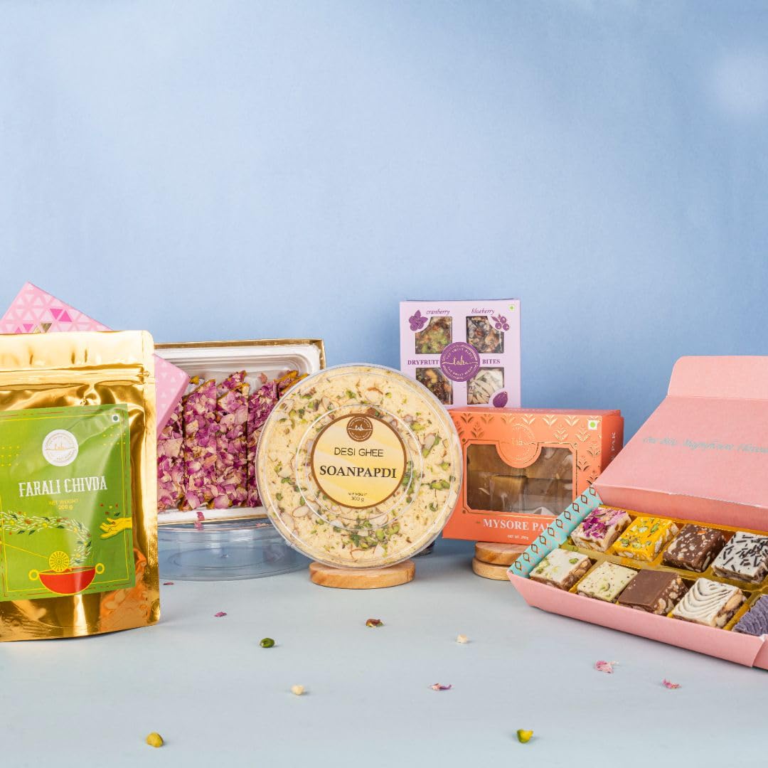 The Sweet Blend's Special Favourite 6-in-1 Hamper | Soan Papdi (300g), Farali Chivda (200g), Mysore Pak (250g)|Dry Fruit Bites, All-Flavor Crunch Mithai, Rose Kaju Katli | Premium Gifting Hamper-image-4