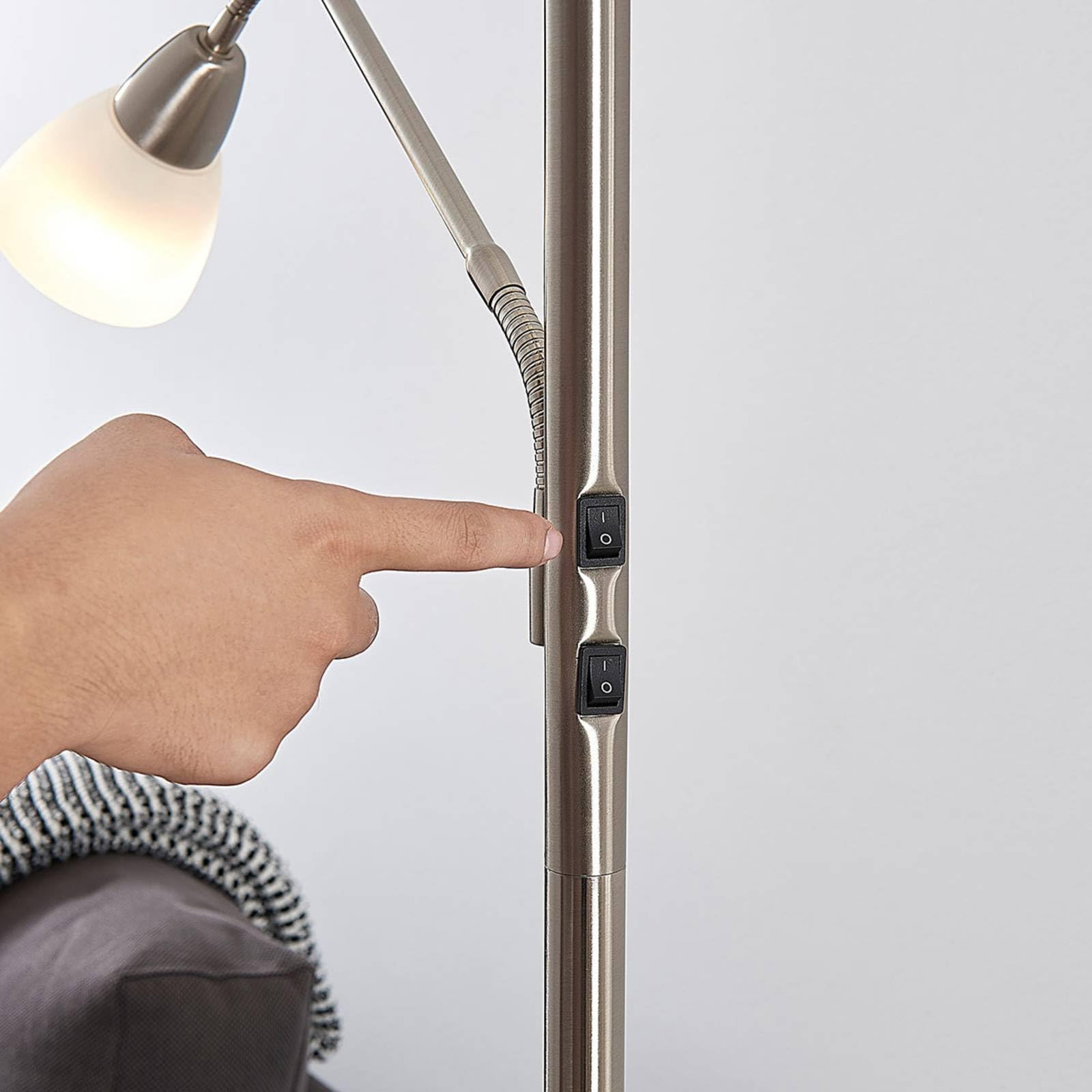 Lindby Lampada da terra (Moderno) colore Grigio, in Metallo ad es. Soggiorno & Sala pranzo lampada pavimento