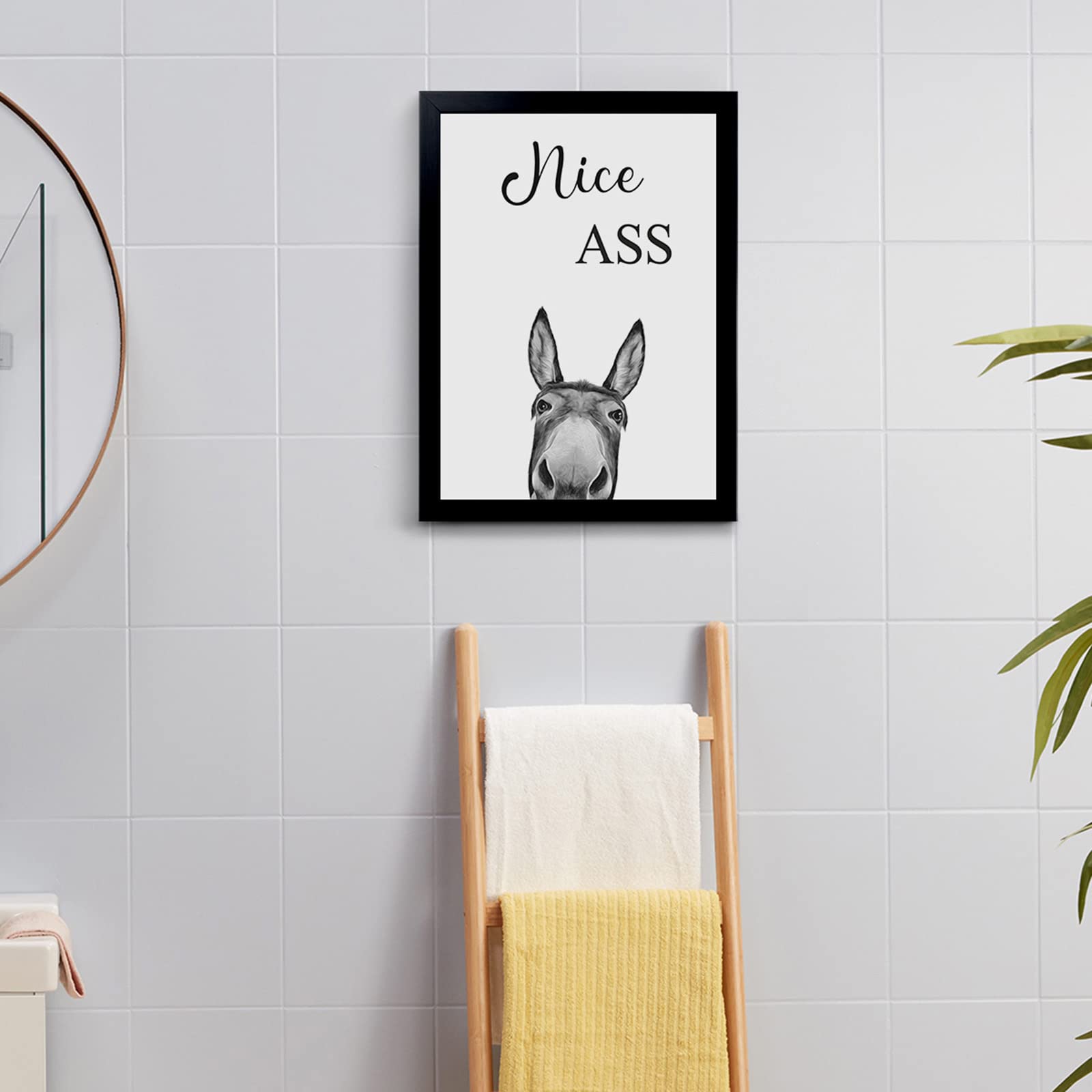 Poster Decorativo Da Parete "Nice Ass" Con Animali | 30x40 Cm, Impermeabile E Resistente | Regalo Ironico Per Bagno E Cameretta