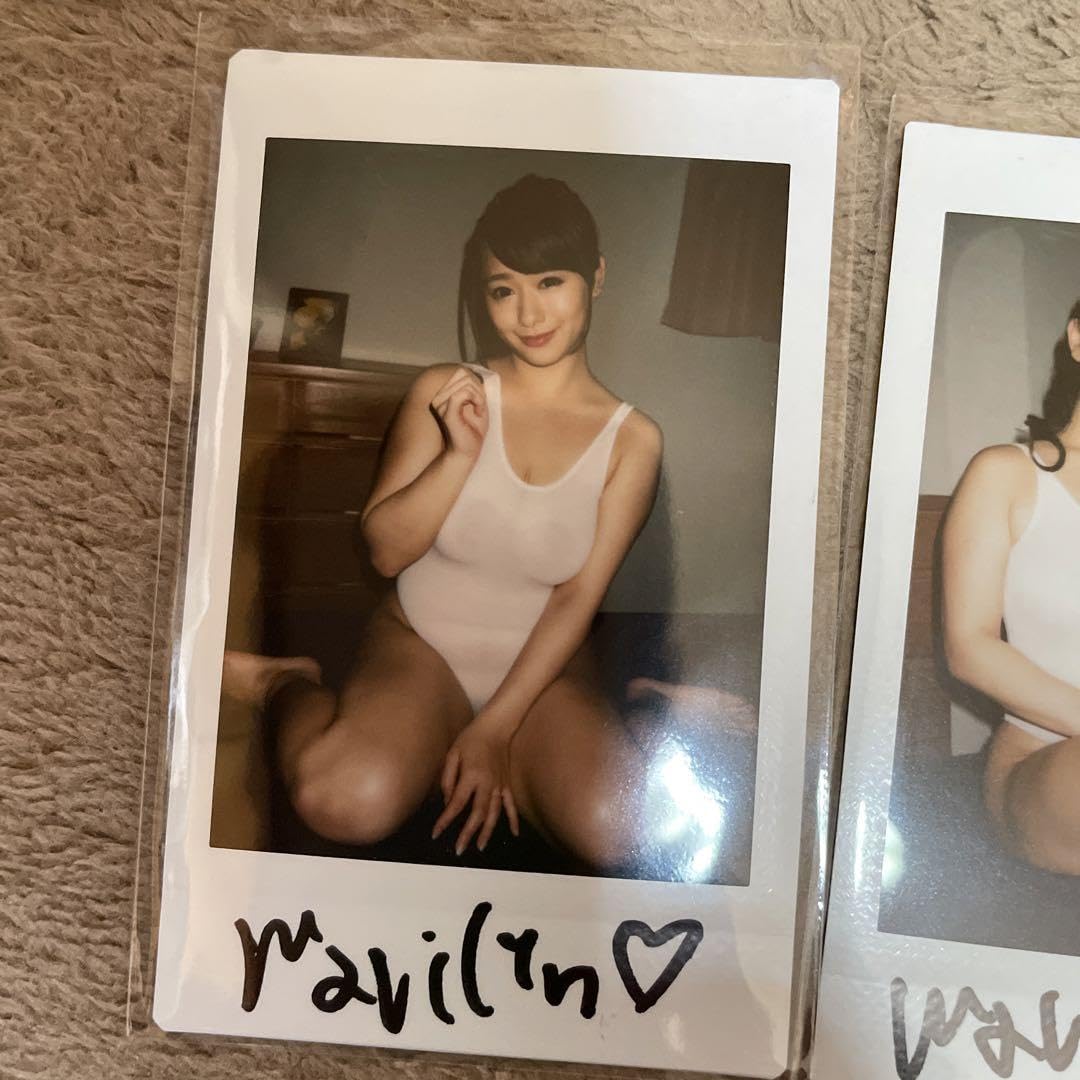 Amazon.co.jp: 白石茉莉奈サイン入りチェキ2枚セットA : 文房具