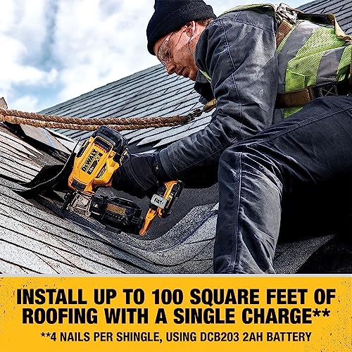 Dewalt 20V Max 15 Cordless Coil Roofing Nailer Kit - Thumbnail 5