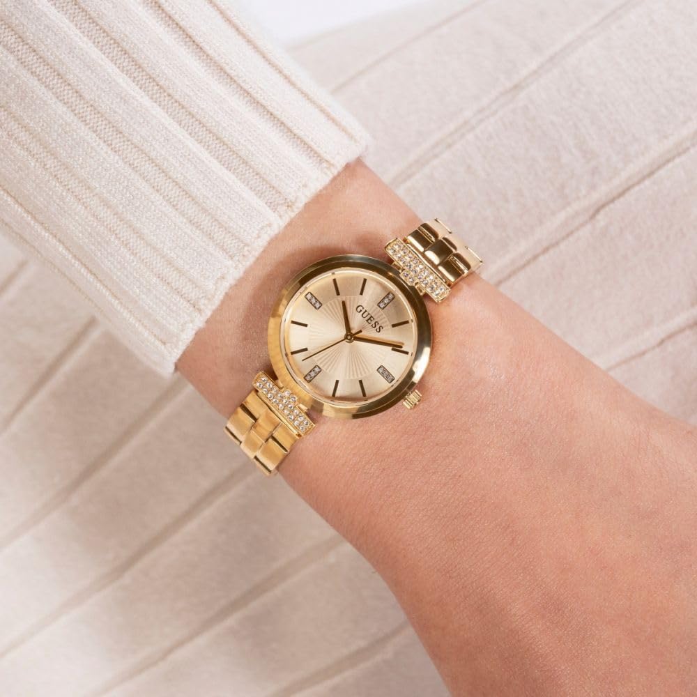 Guess Array Damen Armbanduhr mi Zirkonia in der Farbe Gold mit Armband aus Edelstahl, Wasserdichtigkeit: 3 bar, Gehäusedurchmesser: 28 mm, GW0762L2