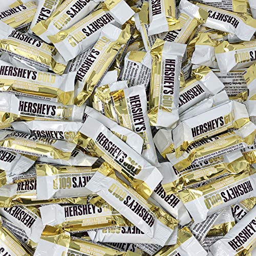 Hershey’s Gold Peanuts and Pretzels Bar with Caramelized Cream, Sweet Chocolate Bar, 5 Kilos