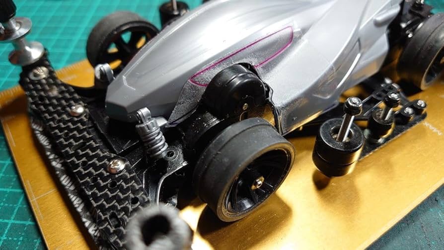 ミニ四駆完成品　B-MAX デュアルリッジjr フルカーボン 入門にも◎ミニ四駆 完成品 カスタム デュアルリッジ B-MAX
