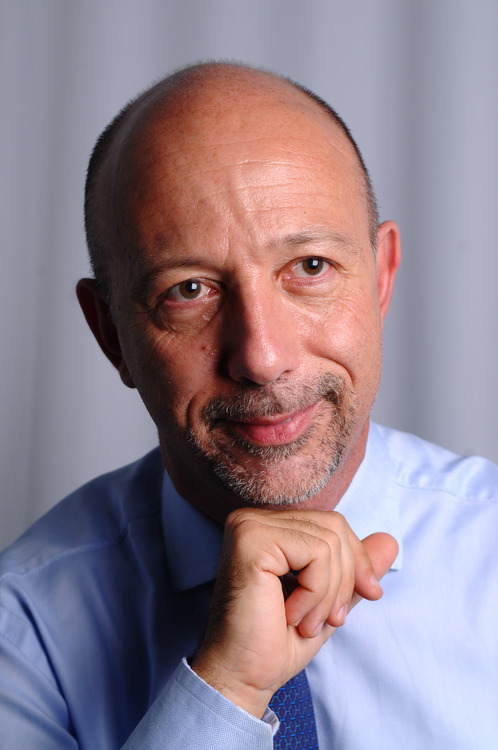 Amazon.co.uk Stefano Pelle books, biography, latest update