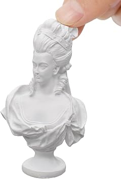 iLAND 1/12 Scale Accessories Mini Victorian Dollhouse Decor Resin Statue Marie Antoinette Queen for Vintage Miniature Dollhouse Accessories and Furniture Exquisite