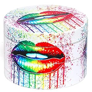 Grinder 63mm Lippen Design – 4-teilig, magnetisch & farbenfroh – für Kräuter, Blüten & Pollen 8 61skRJZ06zL. SL500 . SS300