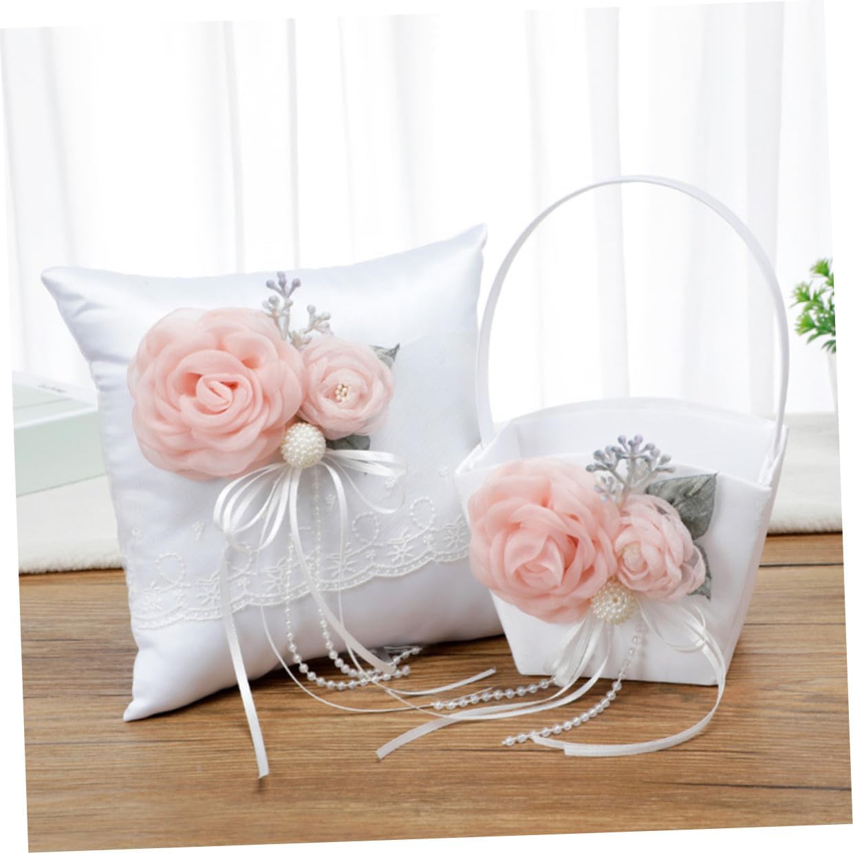 Handheld Wedding Flower Basket with Petal Storage Fabric Bridal Basket for Wedding Party and Ceremony Supplies Flower Storage Container for Bride