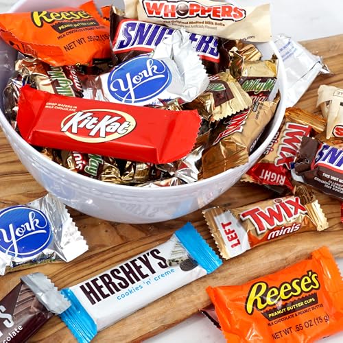 Image of Chocolate Candy Variety Pack, 2lb Bulk Chocolate Candies, Pinata Candy, Individually Wrapped Fun Size Bars