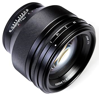 レンズ(単焦点) Voigtlander NOKTON 50mm F1.2 Aspherical Voigtlander Nokton 50mm f1.2 Aspherical VM Review - Tahusa