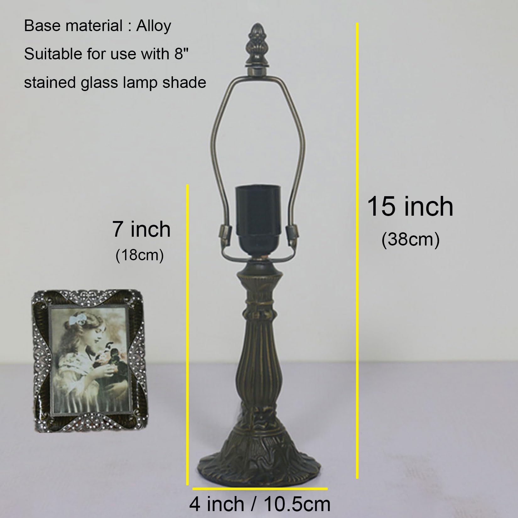 BOTOWI Antiker Bronze-Tischlampensockel mit E26 / E27X1-Lampenfassung für 8-Zoll-Lampenschirm aus Tiffany-Stil Buntglas-Lampenschirm Masthöhe 15-Zoll-Retro-Legierungs-Lampenfassung Ersatz