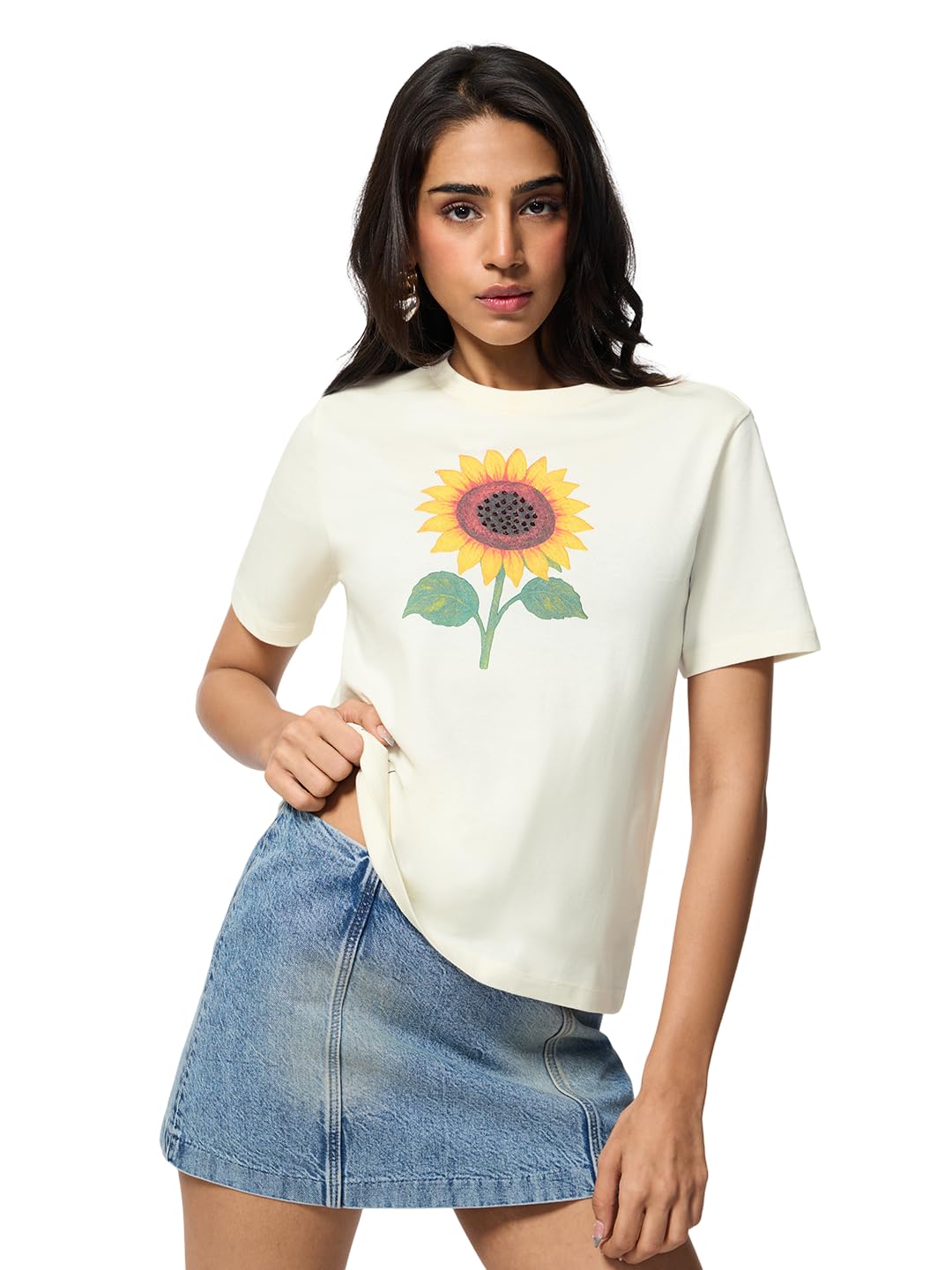 The Souled Store Sunflower Bloom: Women and Girls Short Sleeves Round Neck Off White Graphic Printed Cotton Relaxed Fit Li... - Review, Price and Buying Guide