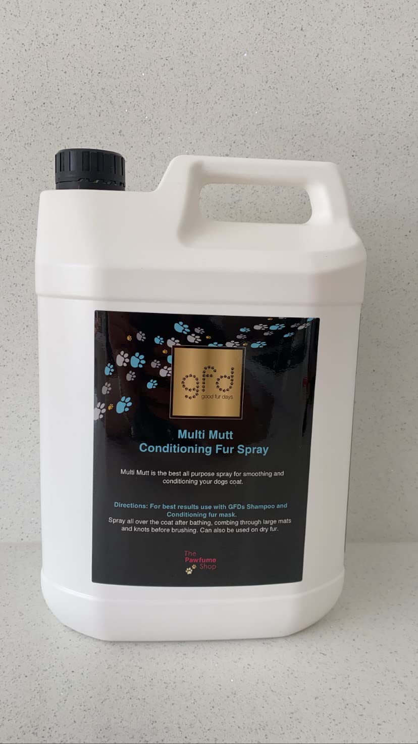 Good Fur Day - Multi Mutt Dog Conditioning Fur Spray - Detangle, Condition & Smoothen your Dog's Coat - Honey & Coconut Scent - Grooming Expert Care & Suitable for All Breeds - 5 Litre Refill
