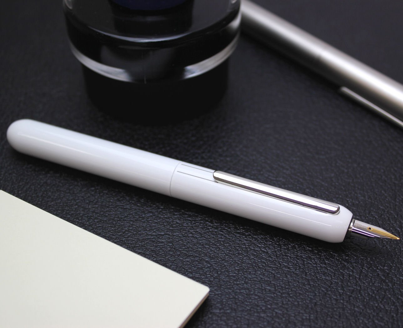 Lamy Stylo plume 074 Dialogue 3 Pianowhite Pt EF E182
