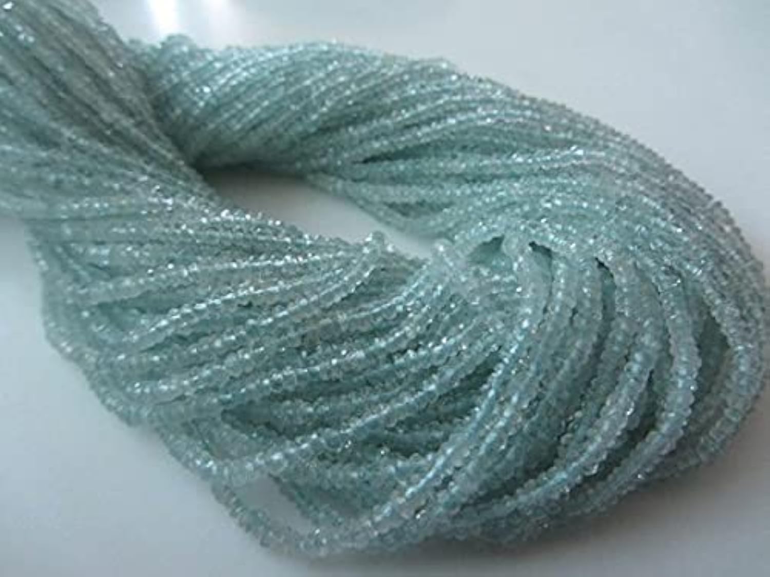 Aigue-marine naturelle perles rondelles facettées 2mm pour création de bijoux uniques